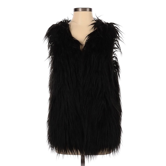 Black Fluffy Faux Fur Vest - Picture 2 of 6